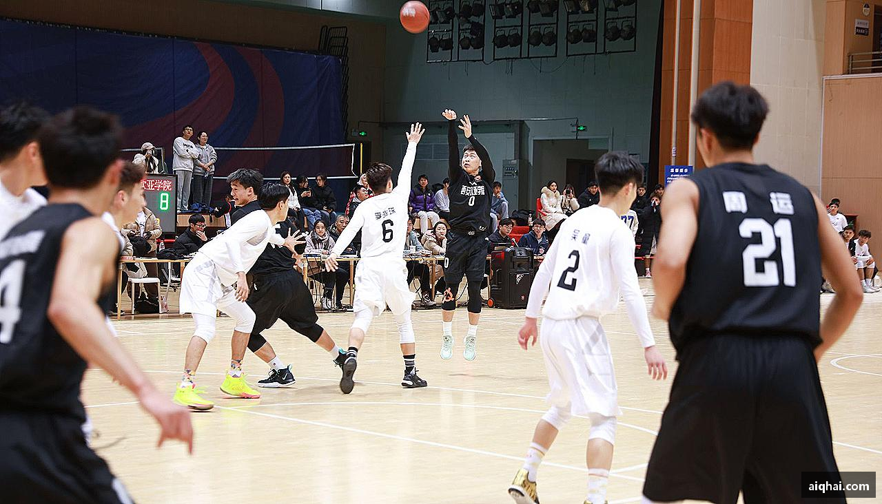 必一·运动(B-Sports)官方网站🥤 运动补给，能量加满！⚡️ 畅饮此刻，活力无限续航！